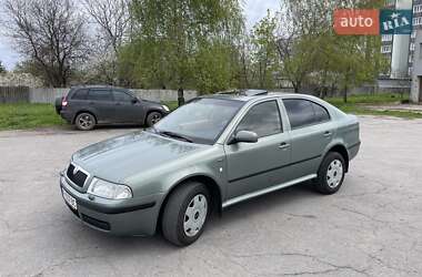 Лифтбек Skoda Octavia 2002 в Харькове