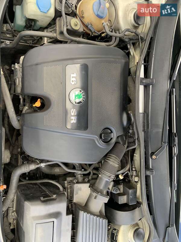 Лифтбек Skoda Octavia 2001 в Луцке