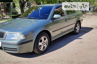 Лифтбек Skoda Octavia 2003 в Харькове