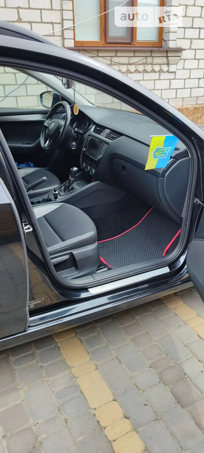 2016 Skoda Octavia - мініатюра 13