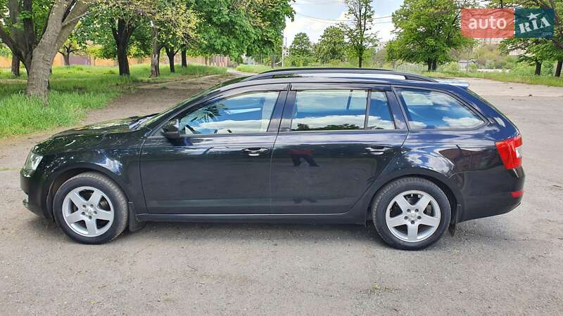 Универсал Skoda Octavia 2014 в Кривом Роге