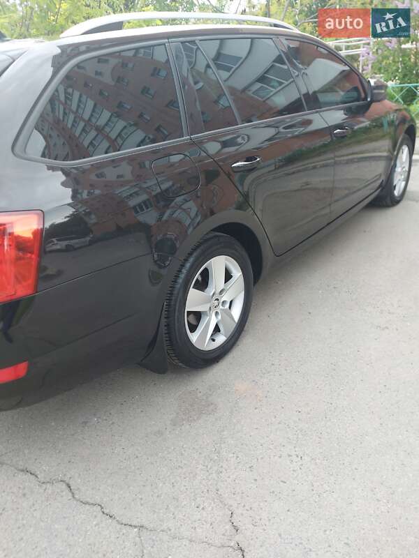 Універсал Skoda Octavia 2014 в Полтаві