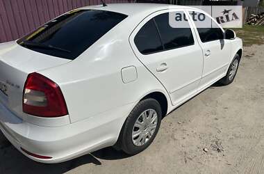 Лифтбек Skoda Octavia 2011 в Олевске