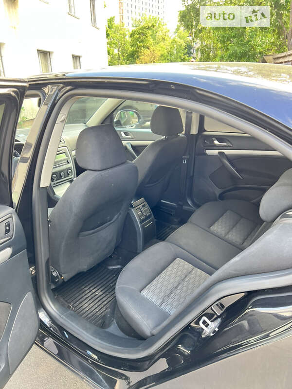 Лифтбек Skoda Octavia 2013 в Киеве