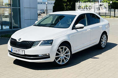 Лифтбек Skoda Octavia 2017 в 