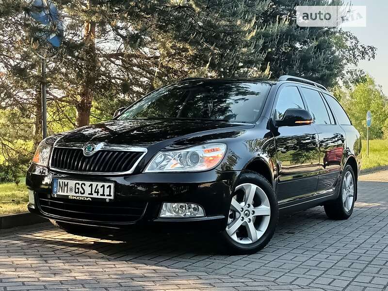 Універсал Skoda Octavia 2013 в Дрогобичі