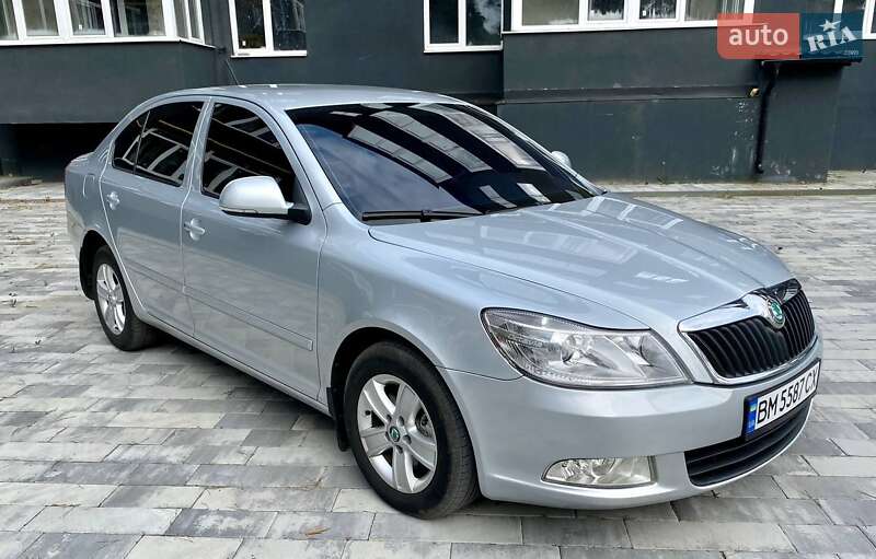 Ліфтбек Skoda Octavia 2012 в Охтирці