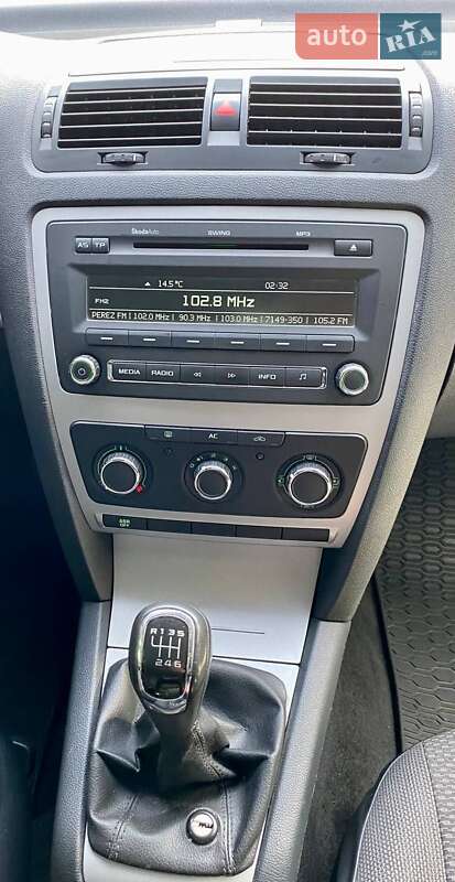 Ліфтбек Skoda Octavia 2012 в Охтирці