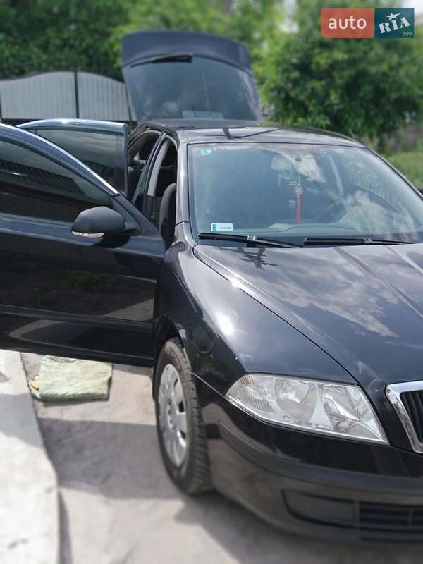 Ліфтбек Skoda Octavia 2008 в Погребище