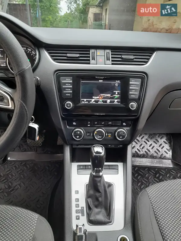 Skoda Octavia 2015 VIN TMBJG7NE5F0165368 фото оголошення 22 з 90