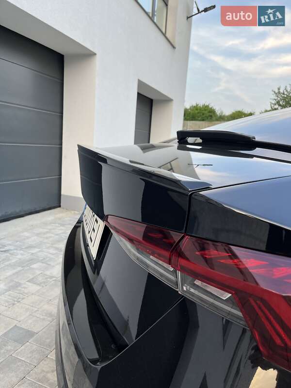 Лифтбек Skoda Octavia 2020 в Ужгороде