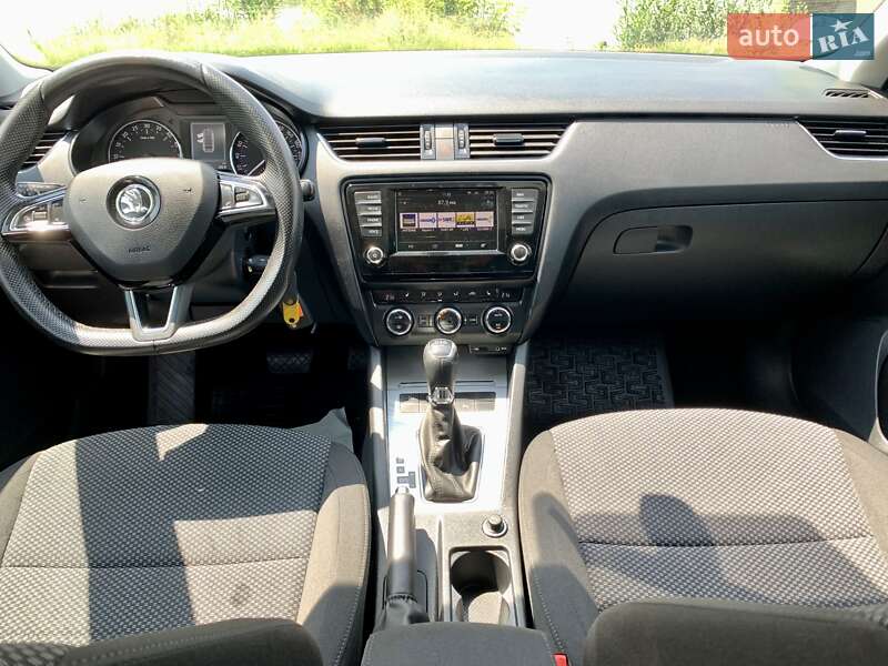 Універсал Skoda Octavia 2016 в Бердичеві