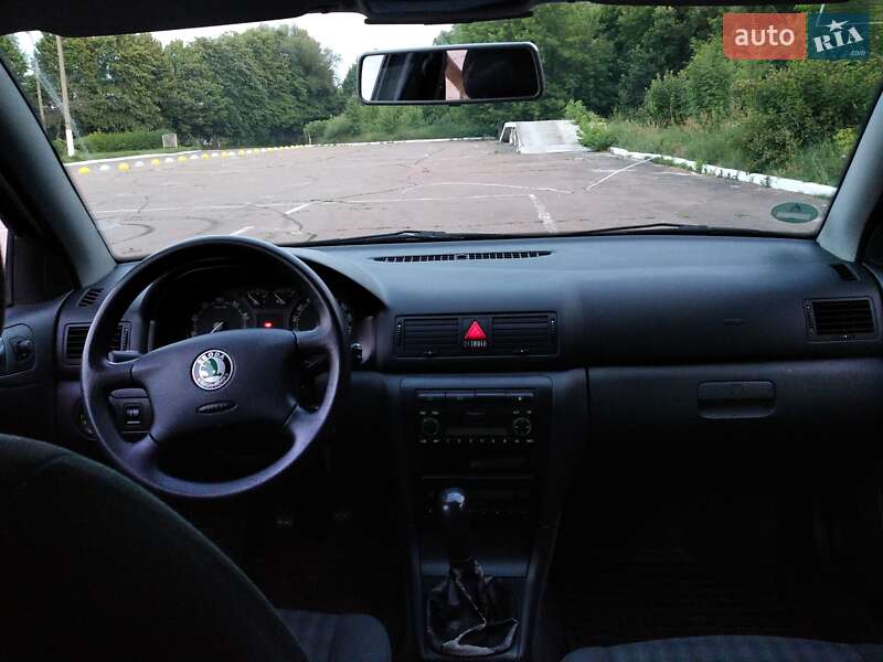 Універсал Skoda Octavia 2004 в Коростишеві