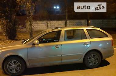 Універсал Skoda Octavia 2012 в Кривому Розі