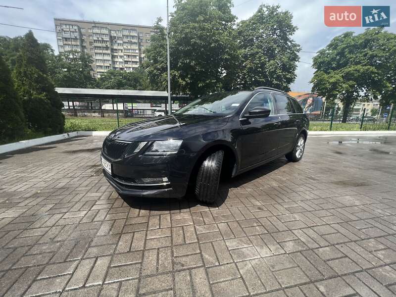 Универсал Skoda Octavia 2017 в Киеве фото 28 Универсал Skoda Octavia 2017 в Киеве
