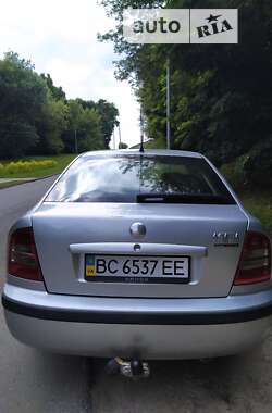 Лифтбек Skoda Octavia 2008 в 