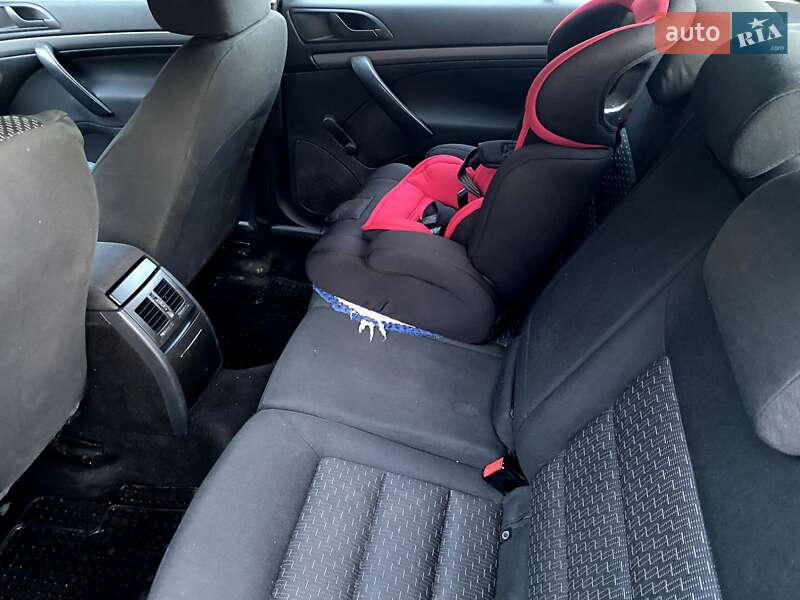 Лифтбек Skoda Octavia 2011 в Врадиевке
