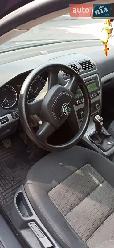Skoda Octavia 2012 VIN TMBCK41Z8CB155903 фото оголошення 15 з 58