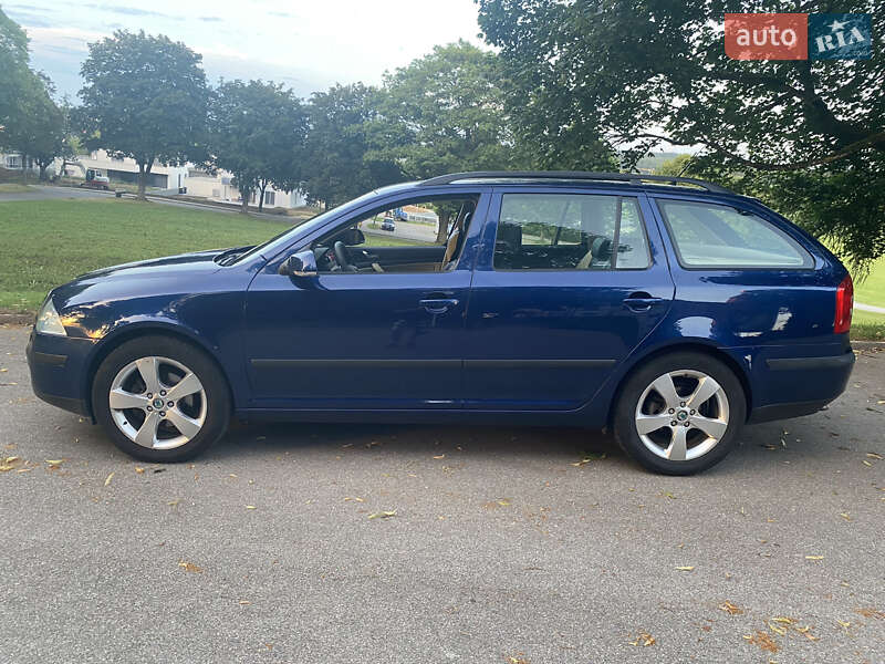 Универсал Skoda Octavia 2006 в Ровно