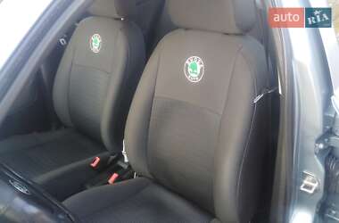 Лифтбек Skoda Octavia 2005 в Чернигове