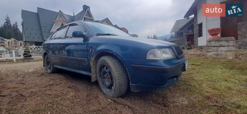 Ліфтбек Skoda Octavia 2000 в Яремчі