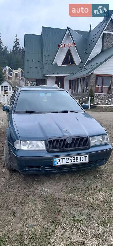 Skoda Octavia 2000