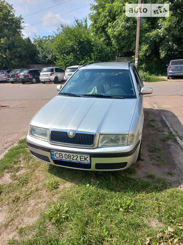 Универсал Skoda Octavia 2001 в Чернигове