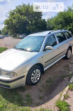 Универсал Skoda Octavia 2001 в Чернигове