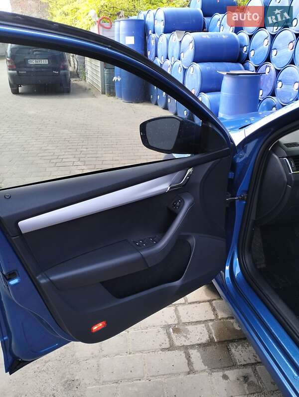 Ліфтбек Skoda Octavia 2014 в Львові