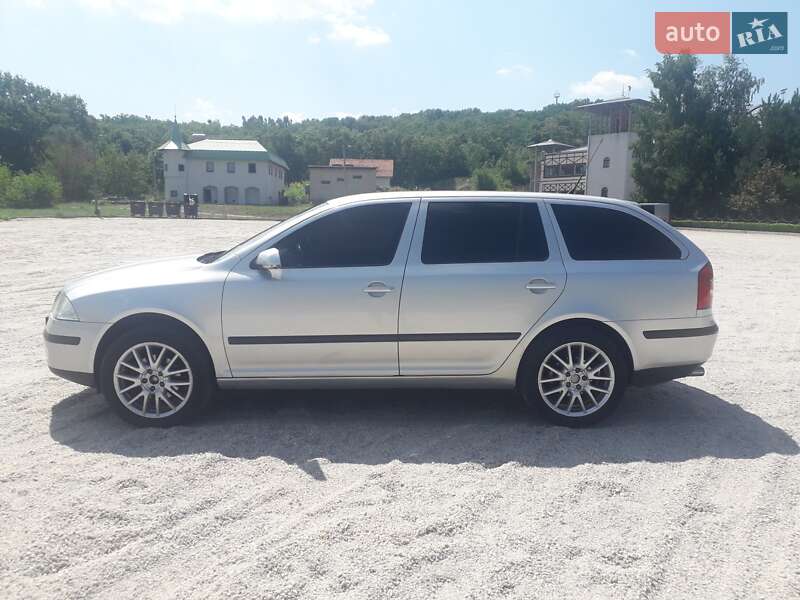 Універсал Skoda Octavia 2005 в Дніпрі