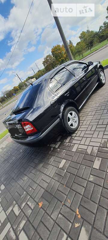 Лифтбек Skoda Octavia 2008 в Днепре