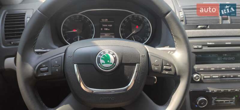 Ліфтбек Skoda Octavia 2012 в Ужгороді