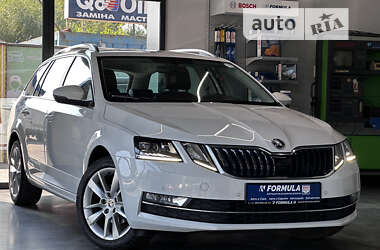 Универсал Skoda Octavia 2018 в Нововолынске