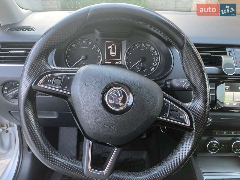 Універсал Skoda Octavia 2015 в Горохові