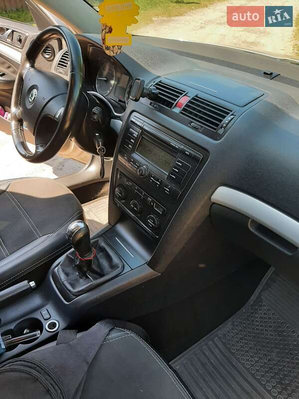 Универсал Skoda Octavia 2007 в Харькове