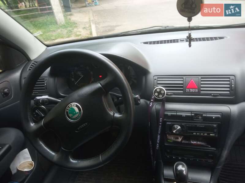 Універсал Skoda Octavia 2008 в Львові фото 13 Універсал Skoda Octavia 2008 в Львові