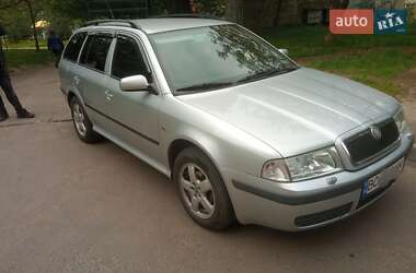 Универсал Skoda Octavia 2008 в Львове