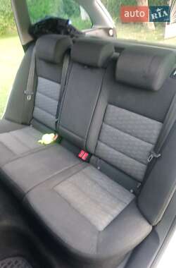 Универсал Skoda Octavia 2010 в 