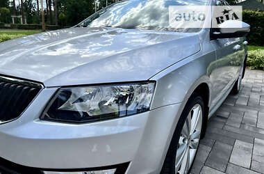 Лифтбек Skoda Octavia 2013 в 