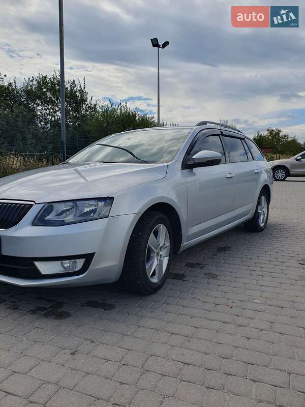 Универсал Skoda Octavia 2013 в Львове фото 2 Универсал Skoda Octavia 2013 в Львове
