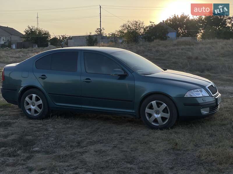 Лифтбек Skoda Octavia 2005 в Николаеве