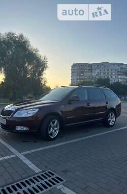 Универсал Skoda Octavia 2011 в Червонограде