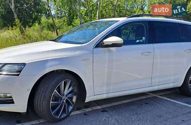 Универсал Skoda Octavia 2019 в Львове