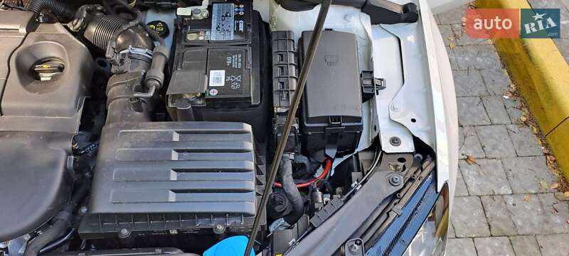 Универсал Skoda Octavia 2019 в Львове