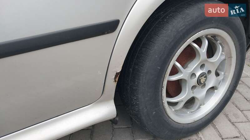 Универсал Skoda Octavia 2000 в Львове