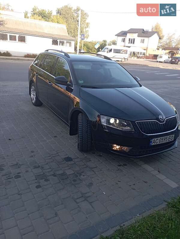 Універсал Skoda Octavia 2015 в Камені-Каширському