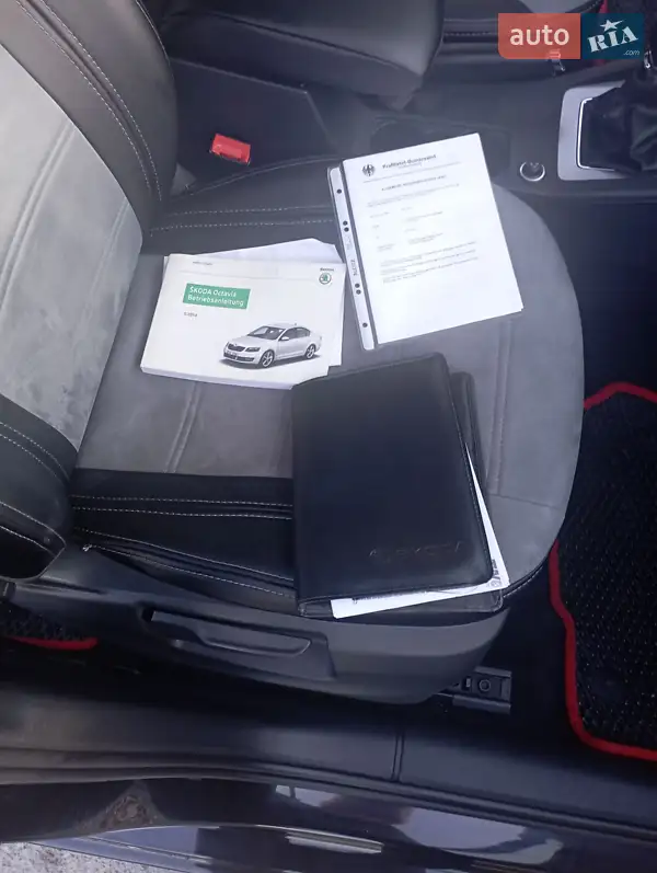 Універсал Skoda Octavia 2015 в Камені-Каширському документ
