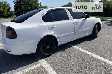 Ліфтбек Skoda Octavia 2012 в 