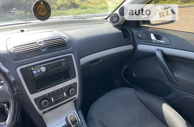 Ліфтбек Skoda Octavia 2012 в 