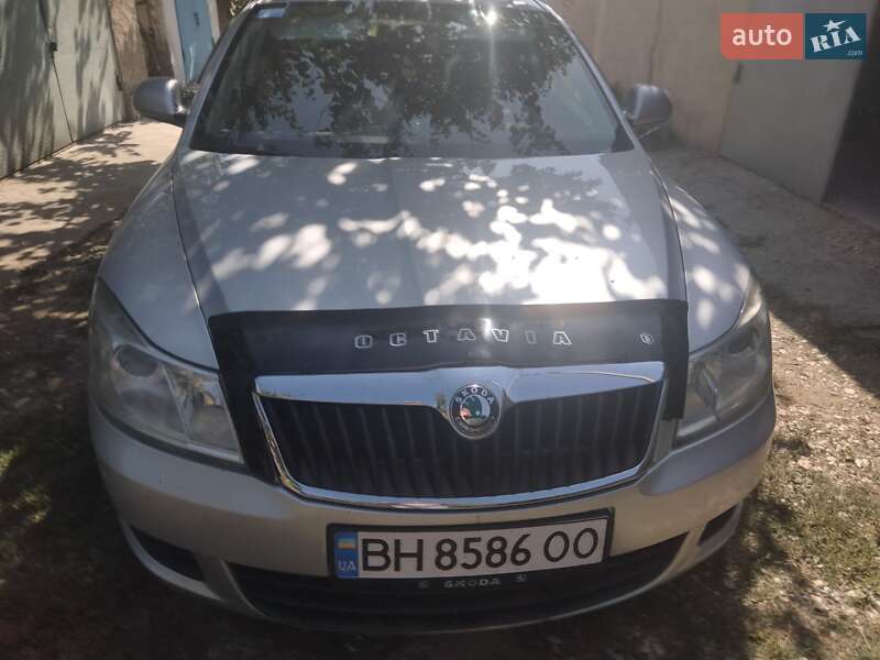 Универсал Skoda Octavia 2011 в Одессе